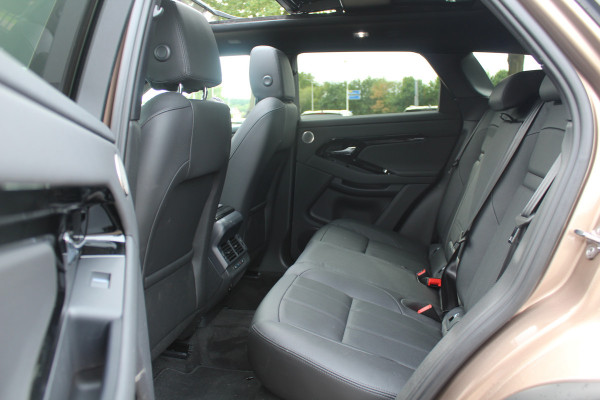 Land Rover Range Rover Evoque 1.5 P270e PHEV AWD Autobiography / Panoramadak / 360Camera / Luxe Leder / 20'' / Meridian / Keyless / Sfeerverlichting / Dodehoek / DAB / ACC / Stoelverwarming 4x / Stuurverwarming