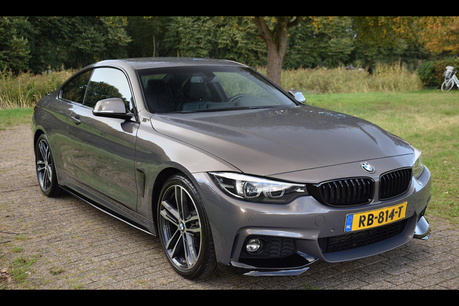 BMW 4 Serie Coupé 420i High Executive*M- Performance Pakket*Keyless*Carplay*