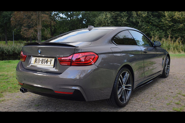 BMW 4 Serie Coupé 420i High Executive*M- Performance Pakket*Keyless*Carplay*