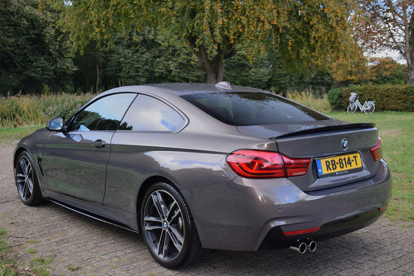 BMW 4 Serie Coupé 420i High Executive*M- Performance Pakket*Keyless*Carplay*