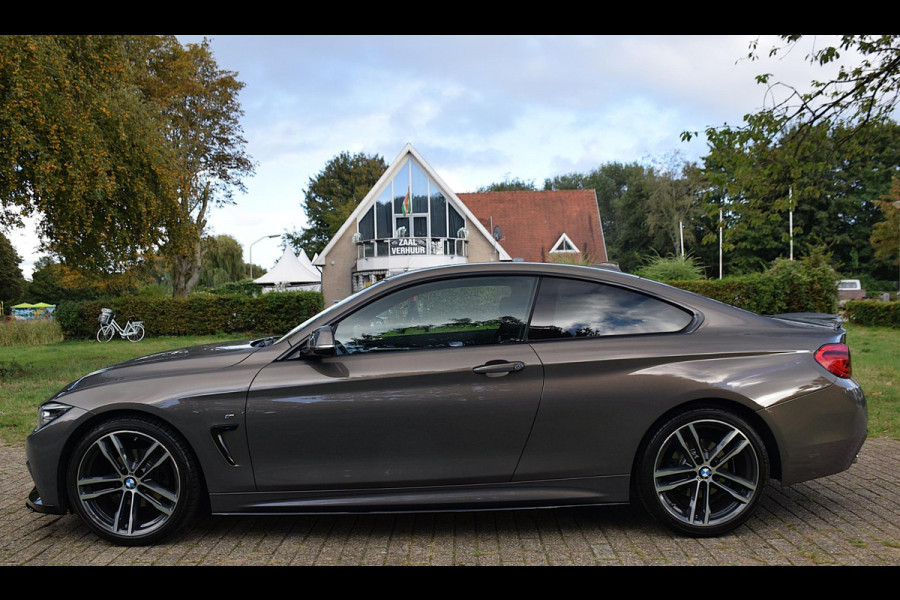 BMW 4 Serie Coupé 420i High Executive*M- Performance Pakket*Keyless*Carplay*