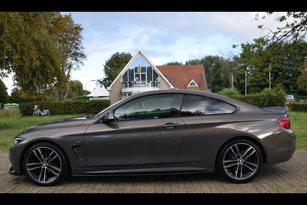 BMW 4 Serie Coupé 420i High Executive*M- Performance Pakket*Keyless*Carplay*