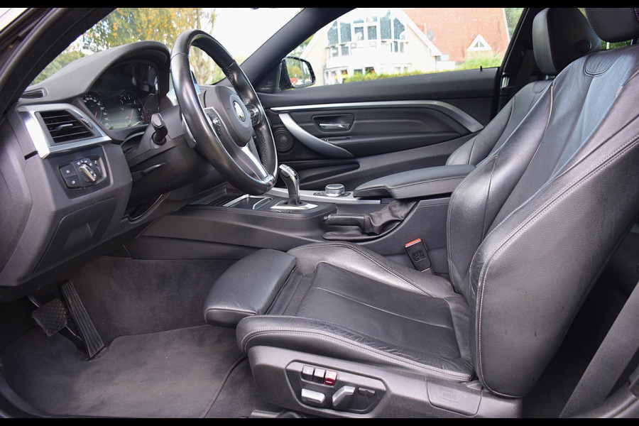 BMW 4 Serie Coupé 420i High Executive*M- Performance Pakket*Keyless*Carplay*