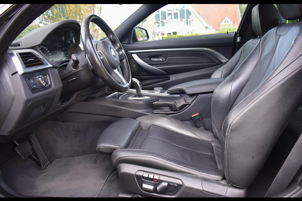 BMW 4 Serie Coupé 420i High Executive*M- Performance Pakket*Keyless*Carplay*