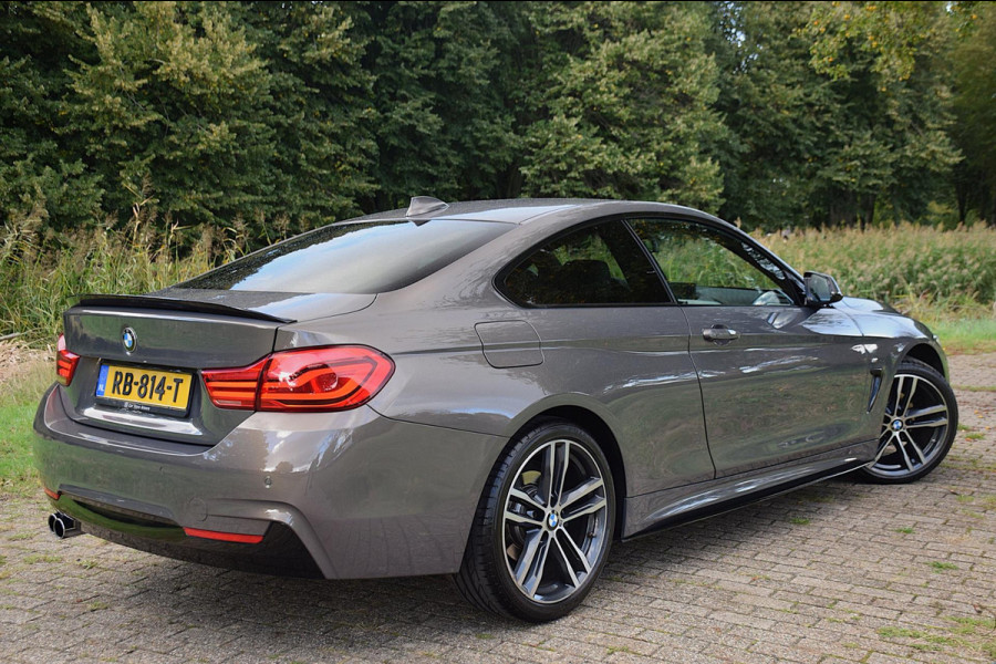 BMW 4 Serie Coupé 420i High Executive*M- Performance Pakket*Keyless*Carplay*