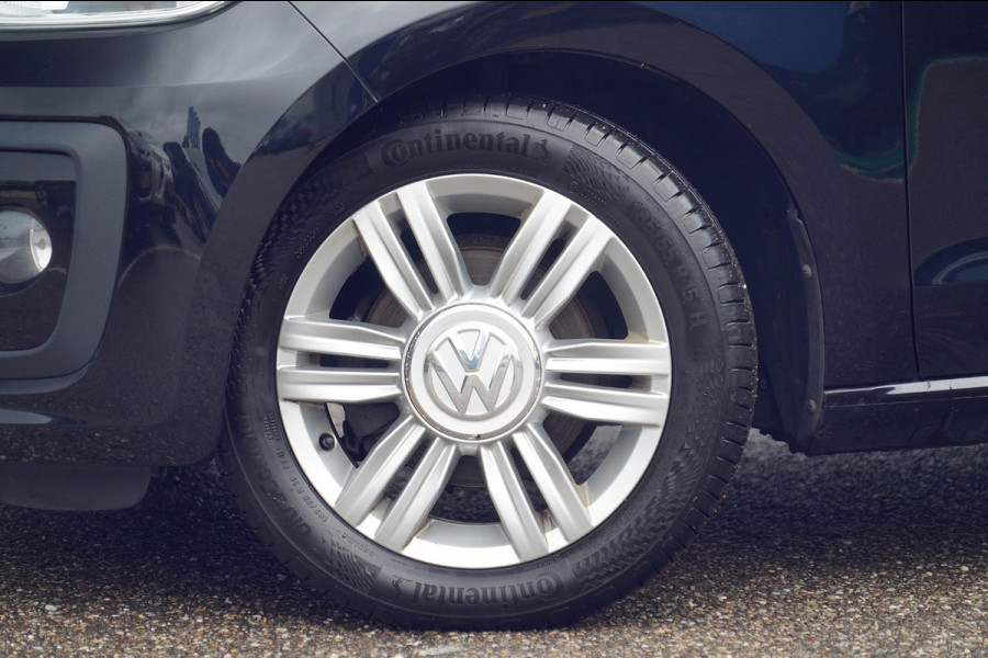 Volkswagen up! 1.0 BMT high up! / 2e Eigenaar / Camera / Cruise / Airco / 126dkm NAP / 15" LMV / Incl. BTW