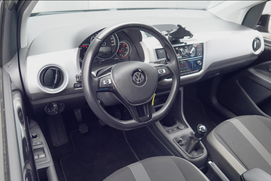 Volkswagen up! 1.0 BMT high up! / 2e Eigenaar / Camera / Cruise / Airco / 126dkm NAP / 15" LMV / Incl. BTW