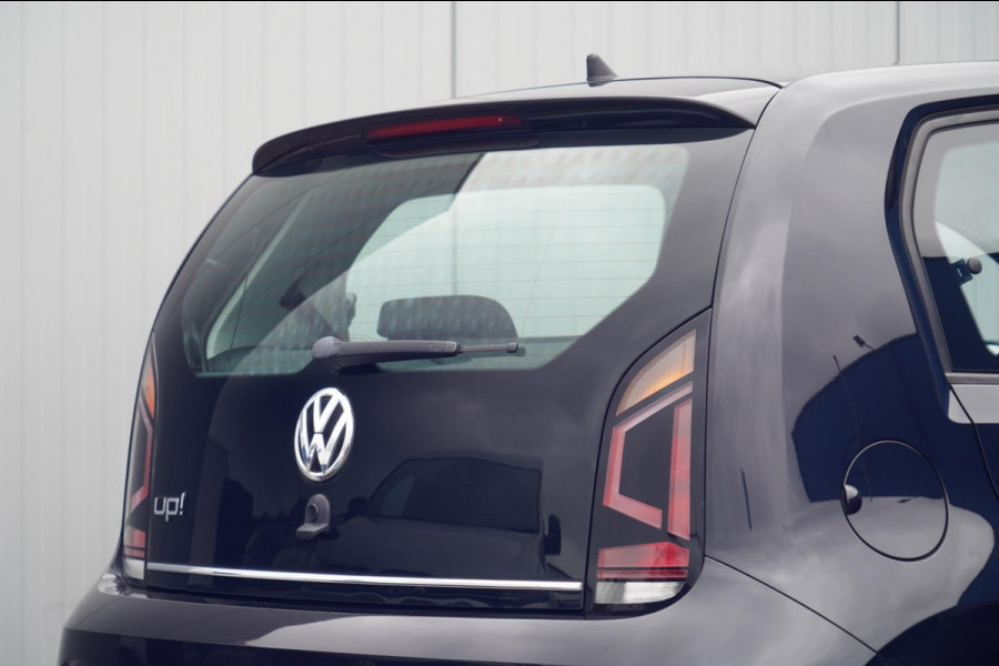 Volkswagen up! 1.0 BMT high up! / 2e Eigenaar / Camera / Cruise / Airco / 126dkm NAP / 15" LMV / Incl. BTW
