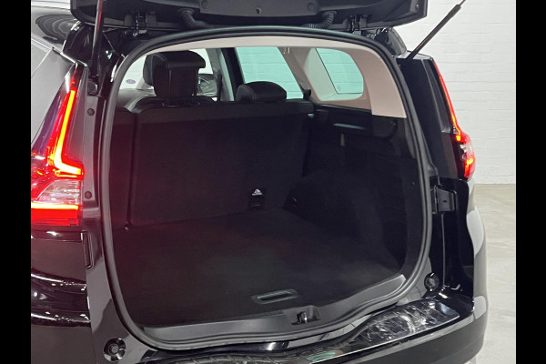 Renault Grand Scénic 1.3 TCe Bose | Trekhaak | Pano | Massage | Carplay | Camera | Cruise-/Climate control