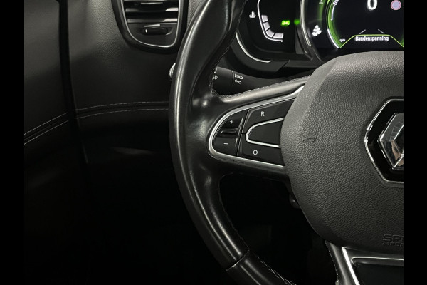 Renault Grand Scénic 1.3 TCe Bose | Trekhaak | Pano | Massage | Carplay | Camera | Cruise-/Climate control