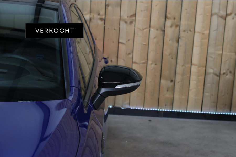 Volkswagen Golf 2.0 TSI R 4Motion *Akra*Pano*Leder*H&K*Performance*