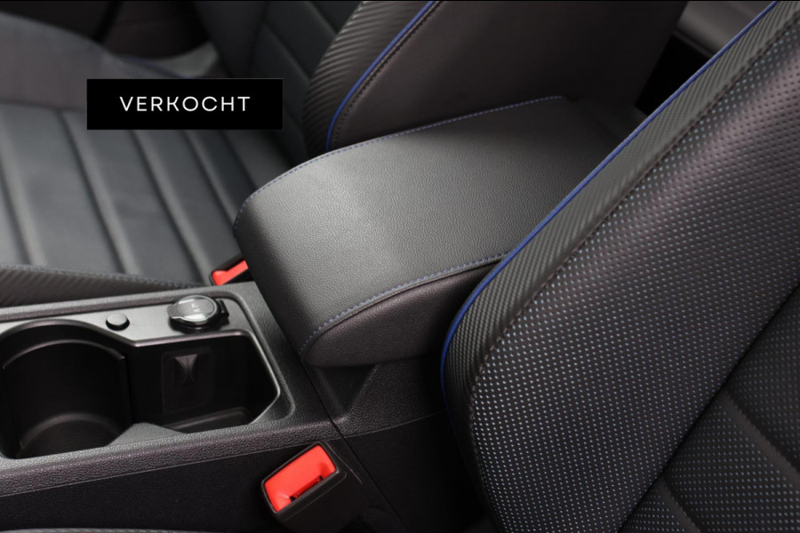 Volkswagen Golf 2.0 TSI R 4Motion *Akra*Pano*Leder*H&K*Performance*