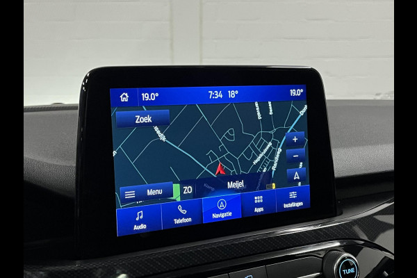 Ford Kuga 1.5 EcoBoost ST-Line X *1800 kg Trekgewicht | Open dak | Trekhaak | Adapt. cruise control | B&O | Carplay | Stuur-/Stoelverwarming