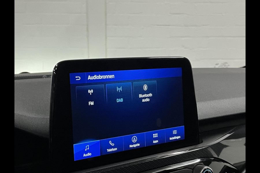 Ford Kuga 1.5 EcoBoost ST-Line X *1800 kg Trekgewicht | Open dak | Trekhaak | Adapt. cruise control | B&O | Carplay | Stuur-/Stoelverwarming