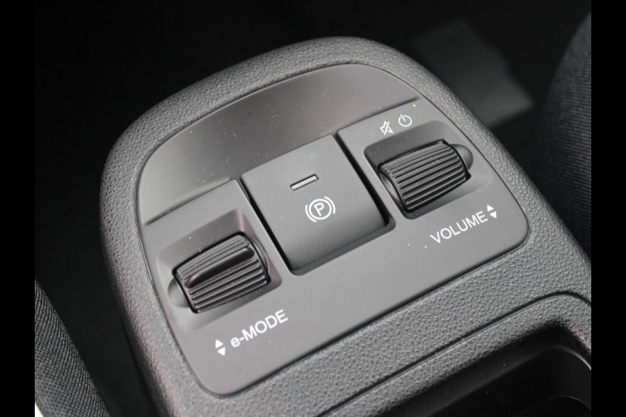 Fiat 500E 42 kWh | Camera | Keyless | PDC | BSM | Clima | Cruise | Apple Carplay
