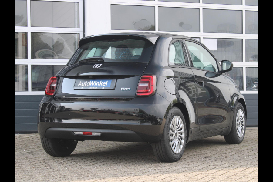 Fiat 500E 42 kWh | Camera | Keyless | PDC | BSM | Clima | Cruise | Apple Carplay