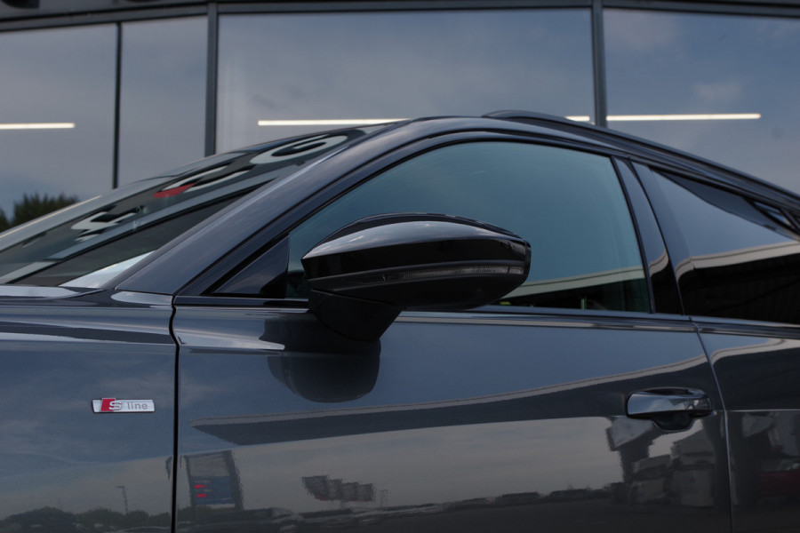 Audi A6 Avant 55 TFSI e Quattro Pro Line S-Line Competition 367 PK PHEV, Panoramadak, Trekhaak, Matrix LED, 360 Camera