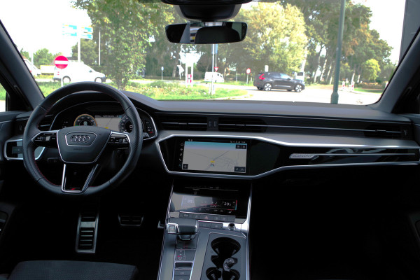 Audi A6 Avant 55 TFSI e Quattro Pro Line S-Line Competition 367 PK PHEV, Panoramadak, Trekhaak, Matrix LED, 360 Camera