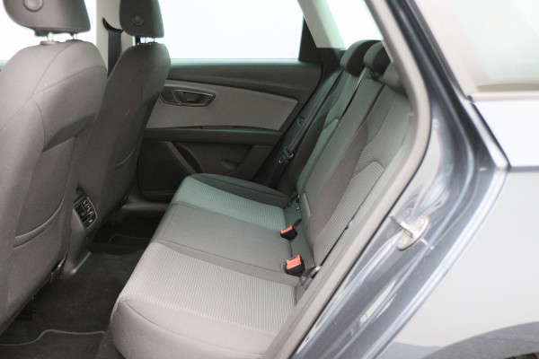 Seat León ST 1.0 EcoTSI Style Business Intense Automaat Virtual Cockpit, Apple Carplay, Keyless, Lane Assist, Trekhaak, PDC