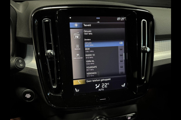Volvo XC40 1.5 T3 163PK Business Pro, Navi, Voll Led, 19" Velgen, Cruise, Camera, Private Glas, PDC, Volledig Onderhouden