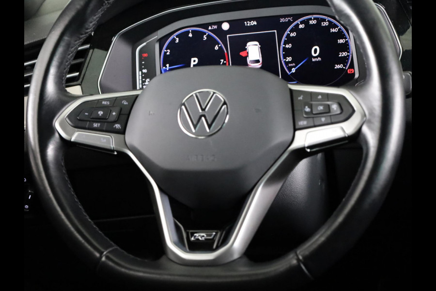 Volkswagen Passat Variant 1.5 TSI R-Line Business 150 PK DSG | Verlengde garantie | Navigatie | Parkeercamera |