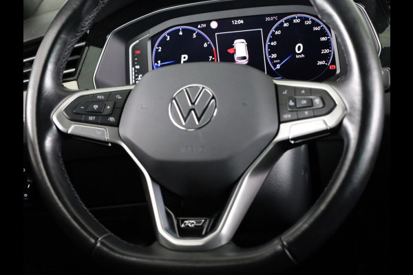 Volkswagen Passat Variant 1.5 TSI R-Line Business 150 PK DSG | Verlengde garantie | Navigatie | Parkeercamera |