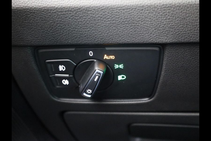 Volkswagen Passat Variant 1.5 TSI R-Line Business 150 PK DSG | Verlengde garantie | Navigatie | Parkeercamera |