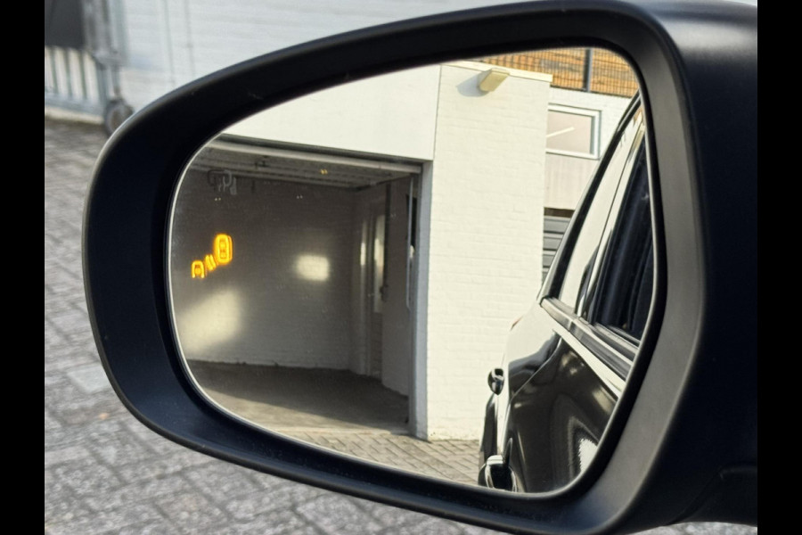Suzuki Vitara 1.4 Boosterjet Stijl Adaptive Cruise Climate control Panoramadak LED Navigatie Apple Carplay Android Auto