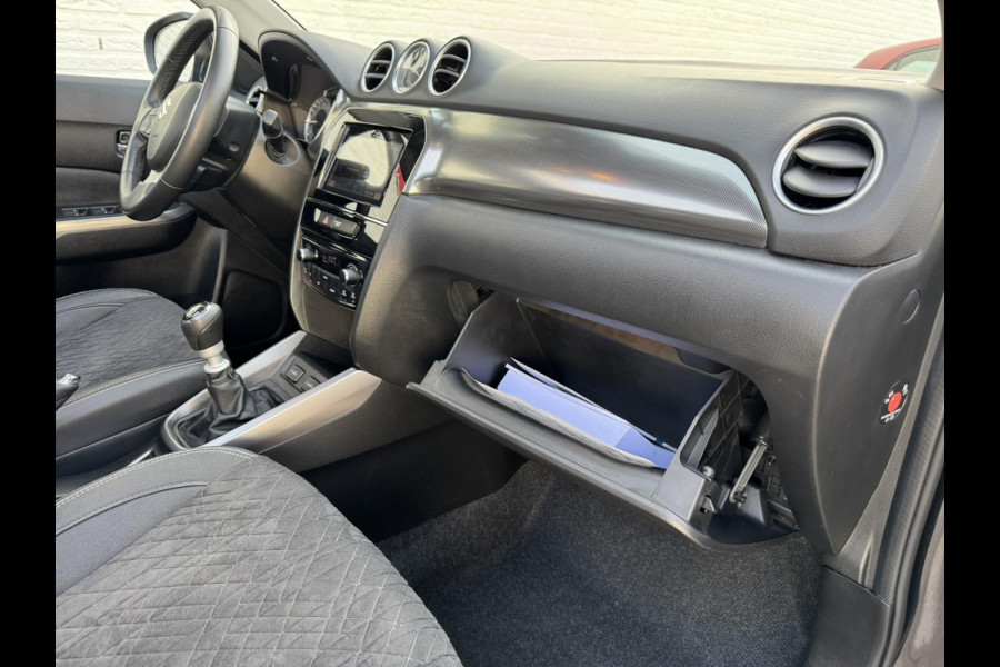 Suzuki Vitara 1.4 Boosterjet Stijl Adaptive Cruise Climate control Panoramadak LED Navigatie Apple Carplay Android Auto