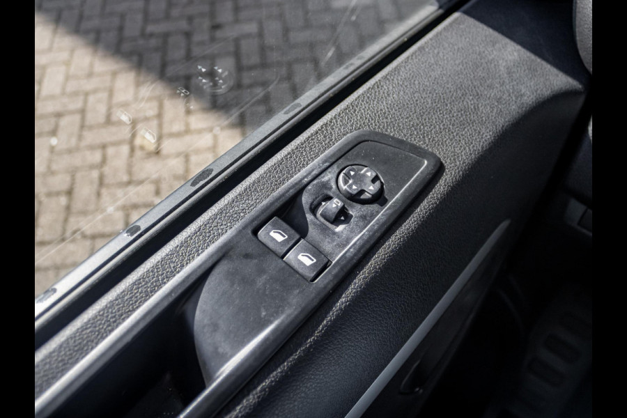 Fiat Scudo 2.0 MultiJet 180pk Aut. L3 DC | Schuifdeur Links | Trekhaak | Keyless | Clima | Stoel voorin | Elektr. Handrem