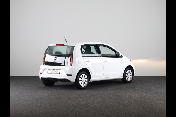 Volkswagen up! 1.0 65 pk | Verlengde garantie | Navigatie via App | Autom. airco | Cruise control | Parkeersensoren achter | Achteruitrijcamera |