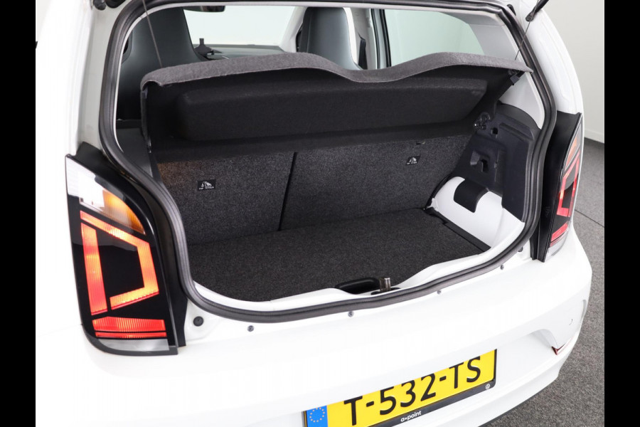 Volkswagen up! 1.0 65 pk | Verlengde garantie | Navigatie via App | Autom. airco | Cruise control | Parkeersensoren achter | Achteruitrijcamera |