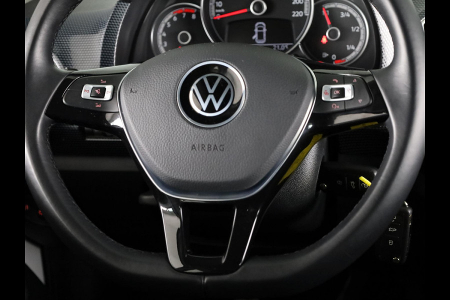 Volkswagen up! 1.0 65 pk | Verlengde garantie | Navigatie via App | Autom. airco | Cruise control | Parkeersensoren achter | Achteruitrijcamera |