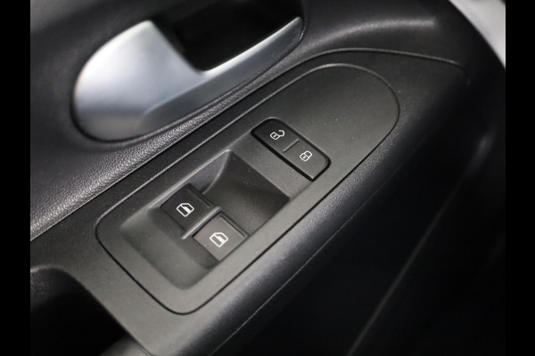 Volkswagen up! 1.0 65 pk | Verlengde garantie | Navigatie via App | Autom. airco | Cruise control | Parkeersensoren achter | Achteruitrijcamera |
