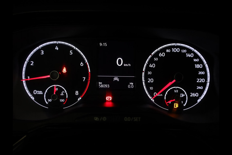 Volkswagen Polo 1.0 TSI R-Line Edition 95 pk | Navigatie via App | Parkeersensoren | Achteruitrijcamera | Adaptieve cruise control | Apple Carplay/Android Auto |