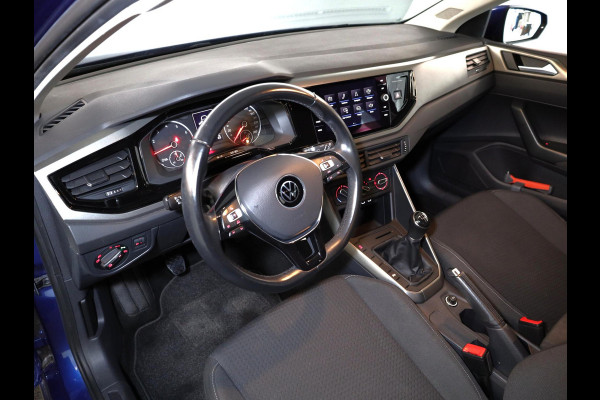 Volkswagen Polo 1.0 TSI R-Line Edition 95 pk | Navigatie via App | Parkeersensoren | Achteruitrijcamera | Adaptieve cruise control | Apple Carplay/Android Auto |