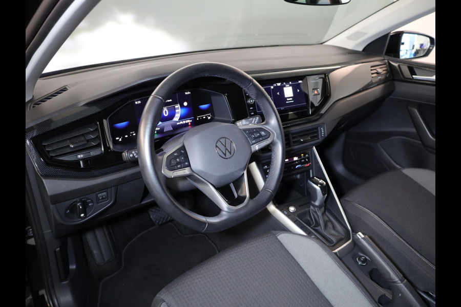 Volkswagen Polo 1.0 TSI Life Edition 95 pk Automaat (DSG) | Verlengde garantie | Navigatie via App | Parkeersensoren | Achteruitrijcamera | Stoelverwarming |