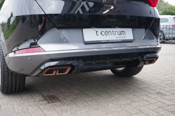 CUPRA Formentor 1.4 TSI e-Hybrid Essential 204 PK, Trekhaak, Keyless, Adap. Cruise Control, Carplay