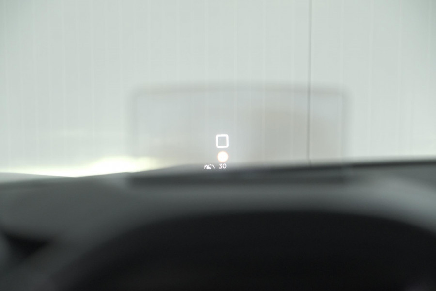 Citroën C4 Puretech 131 EAT6 Shine | Camera | Head-Up Display | Navigatie | Parkeersensoren