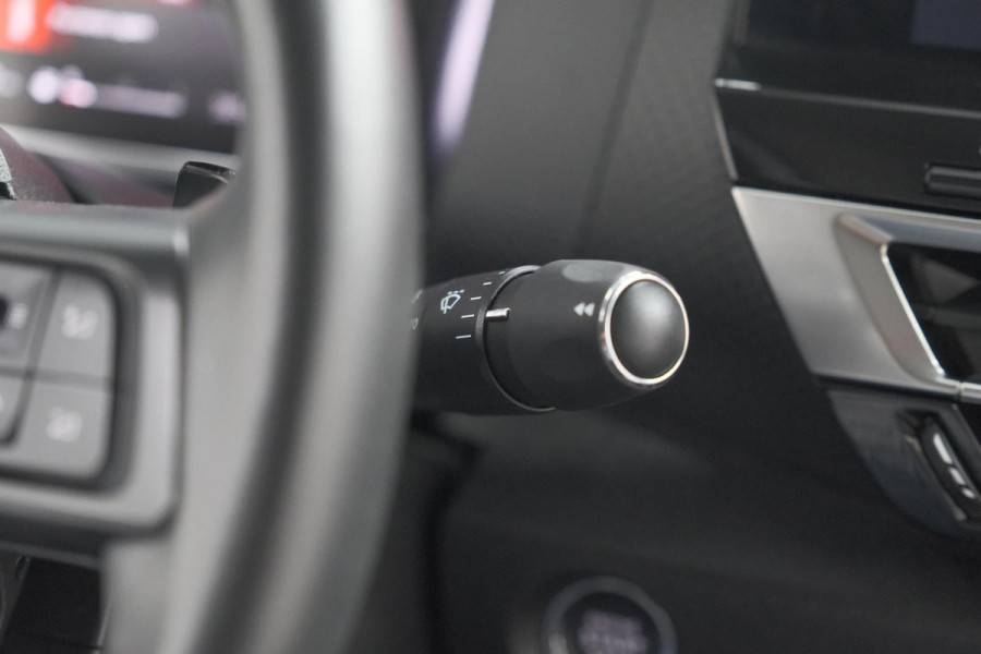 Citroën C4 Puretech 131 EAT6 Shine | Camera | Head-Up Display | Navigatie | Parkeersensoren