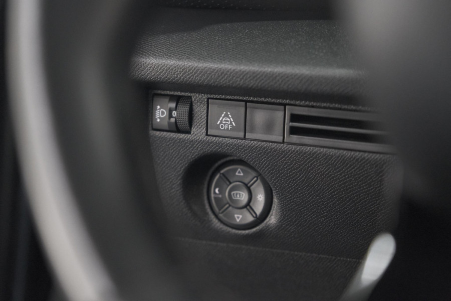 Citroën C4 Puretech 131 EAT6 Shine | Camera | Head-Up Display | Navigatie | Parkeersensoren