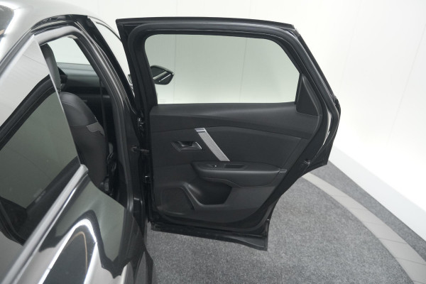 Citroën C4 Puretech 131 EAT6 Shine | Camera | Head-Up Display | Navigatie | Parkeersensoren