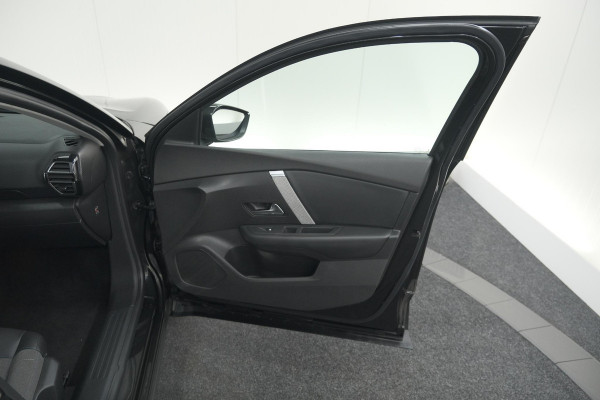 Citroën C4 Puretech 131 EAT6 Shine | Camera | Head-Up Display | Navigatie | Parkeersensoren