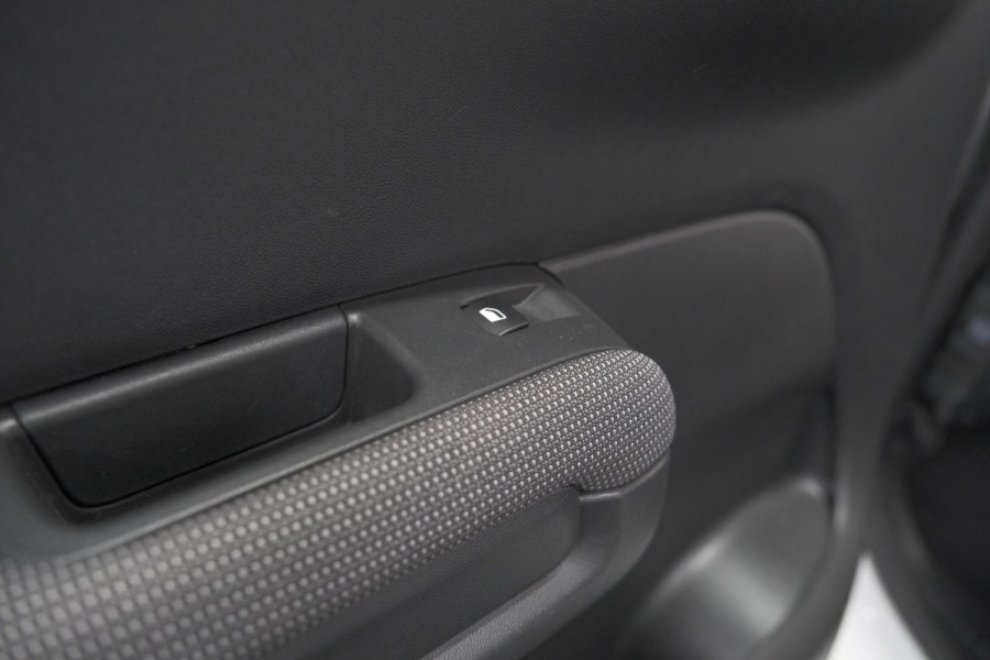 Citroën C3 Aircross PureTech 110 Feel | Navigatie | Parkeersensoren | Climate Control | Apple Carplay