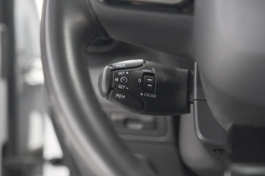Citroën C3 Aircross PureTech 110 Feel | Navigatie | Parkeersensoren | Climate Control | Apple Carplay