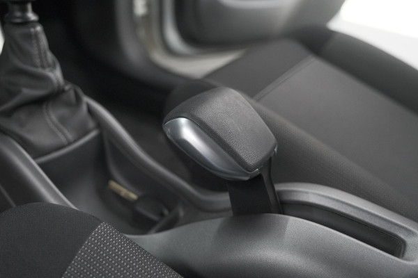 Citroën C3 Aircross PureTech 110 Feel | Navigatie | Parkeersensoren | Climate Control | Apple Carplay