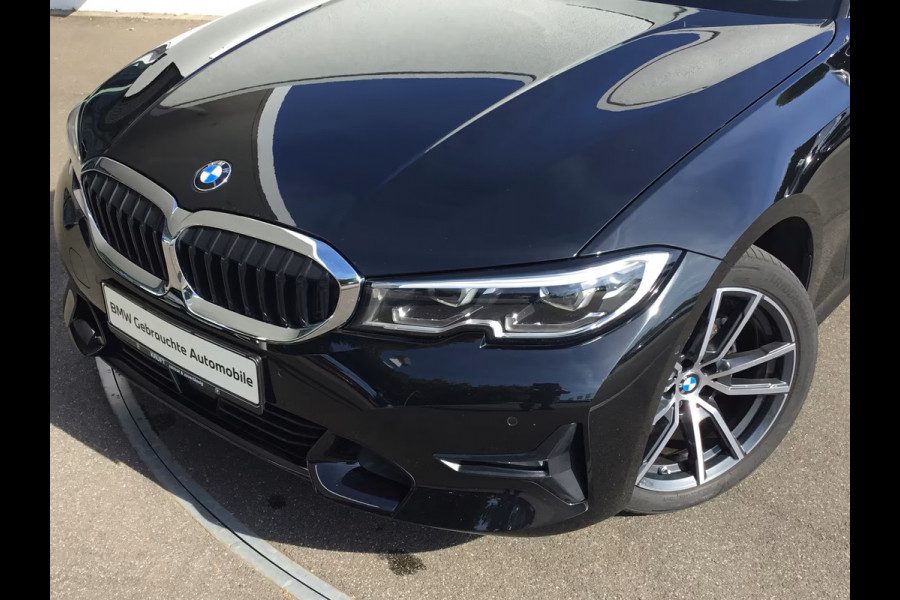 BMW 3-serie 320dA SPORTLINE ** LED, NAVI+, HALF-LEDER, SCHUIF/KANTEL, 18-inch LMV, ACC ** 1e EIG - UNFALLFREI ** ** INFORMEER OOK NAAR ONZE AANTREKKELIJKE FINANCIAL-LEASE TARIEVEN **