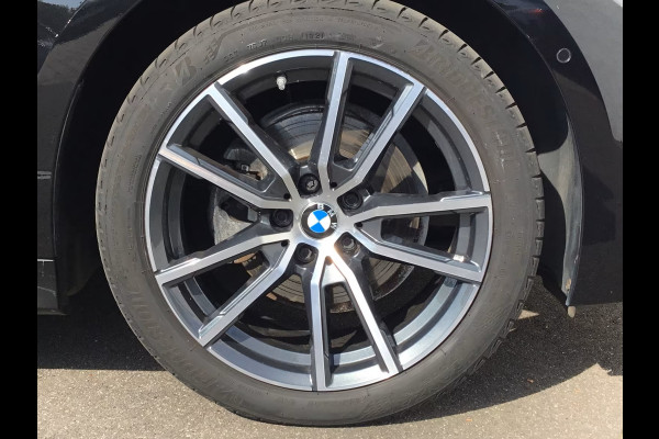 BMW 3-serie 320dA SPORTLINE ** LED, NAVI+, HALF-LEDER, SCHUIF/KANTEL, 18-inch LMV, ACC ** 1e EIG - UNFALLFREI ** ** INFORMEER OOK NAAR ONZE AANTREKKELIJKE FINANCIAL-LEASE TARIEVEN **