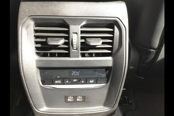 BMW 3-serie 320dA SPORTLINE ** LED, NAVI+, HALF-LEDER, SCHUIF/KANTEL, 18-inch LMV, ACC ** 1e EIG - UNFALLFREI ** ** INFORMEER OOK NAAR ONZE AANTREKKELIJKE FINANCIAL-LEASE TARIEVEN **