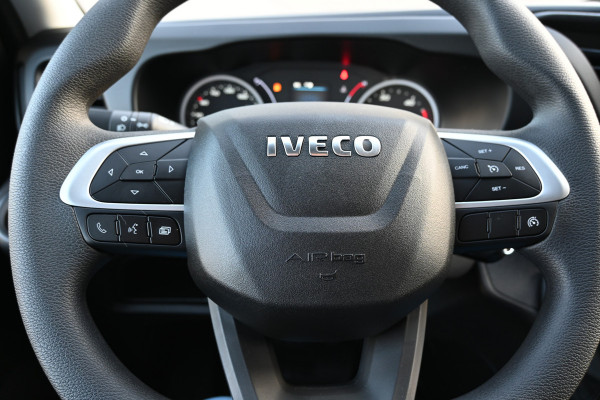 Iveco Daily 35C21 3.0L Dubbellucht 3500 kg trekhaak